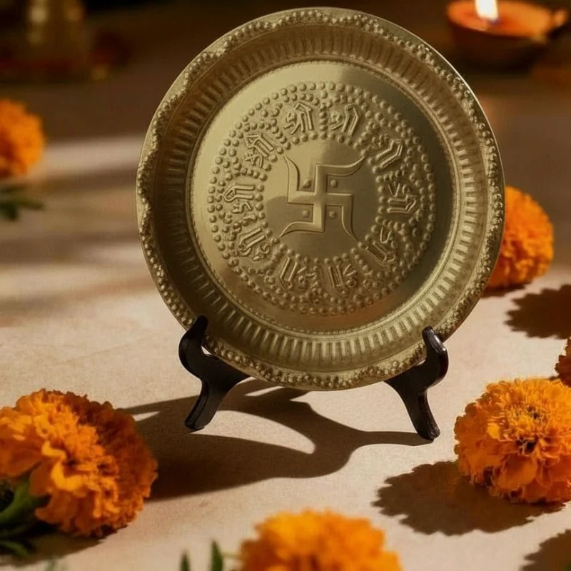 Putrika Traditional Handcrafted Swastik Brass Plate/Aarti Plate for Pooja